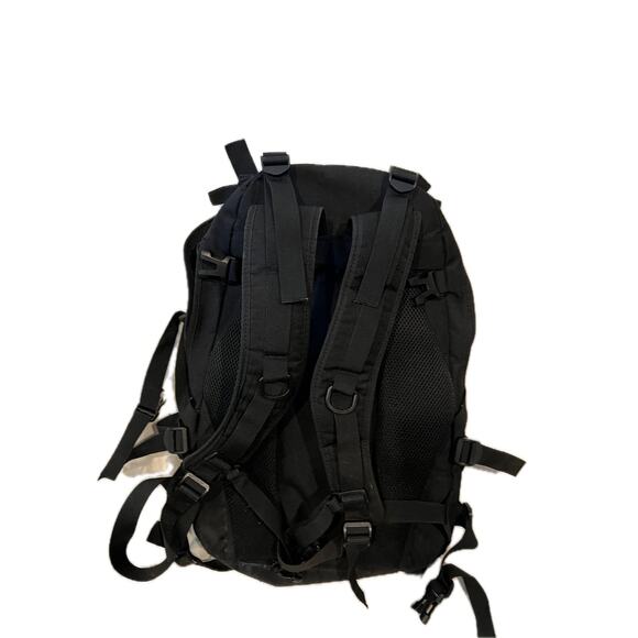 Generic Black Tactical Backpack - Picture 2 of 3